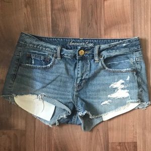 Distressed AEO Jean Shorts
